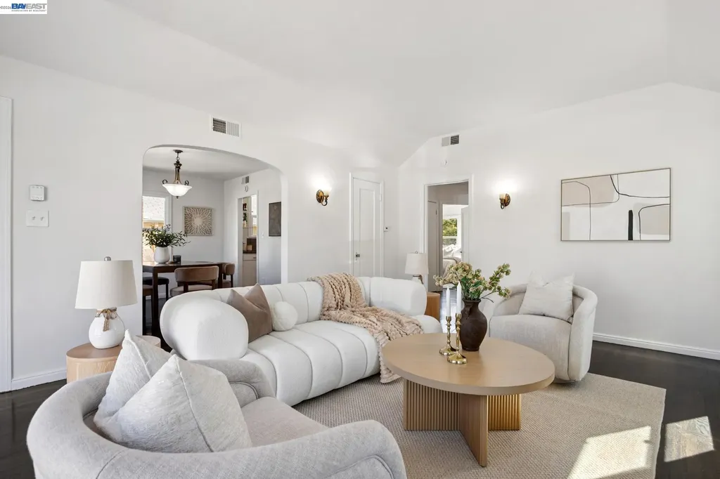 3039 Kansas Street Oakland CA 94602