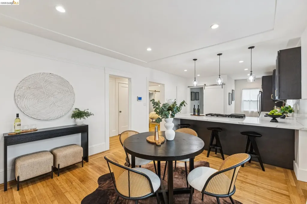 3435 Dimond Avenue Oakland CA 94602