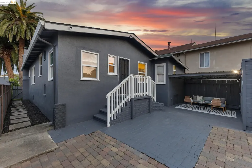 3435 Dimond Avenue Oakland CA 94602