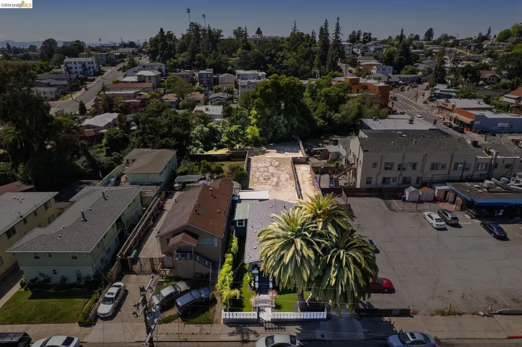 3435 Dimond Avenue Oakland CA 94602