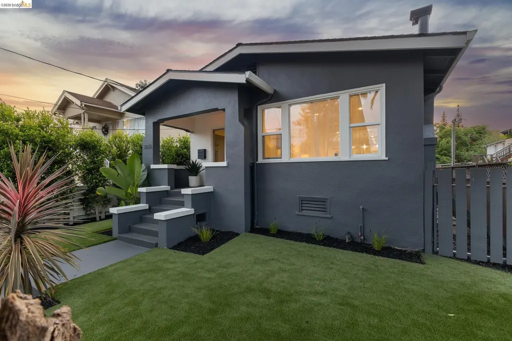3435 Dimond Avenue Oakland CA 94602