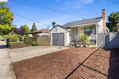1836 99TH Avenue Oakland CA 94603