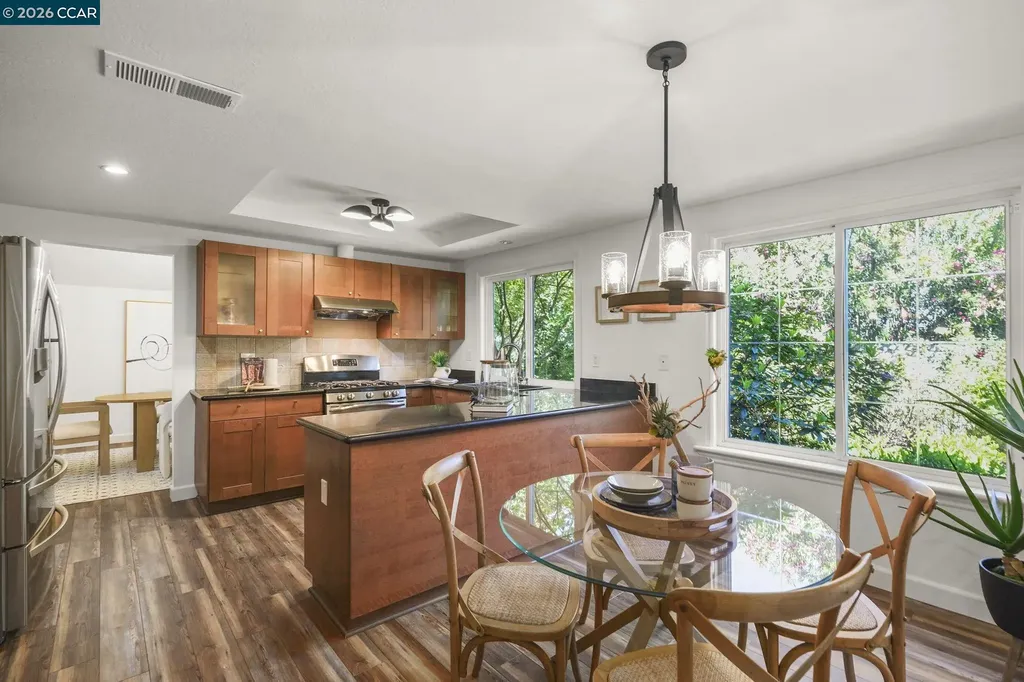 1357 Sussex Way Concord CA 94521