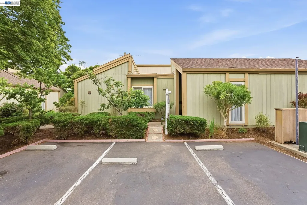 1163 Admiralty Lane Alameda CA 94502