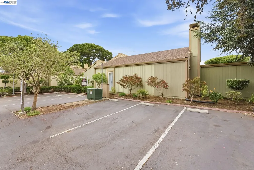 1163 Admiralty Lane Alameda CA 94502