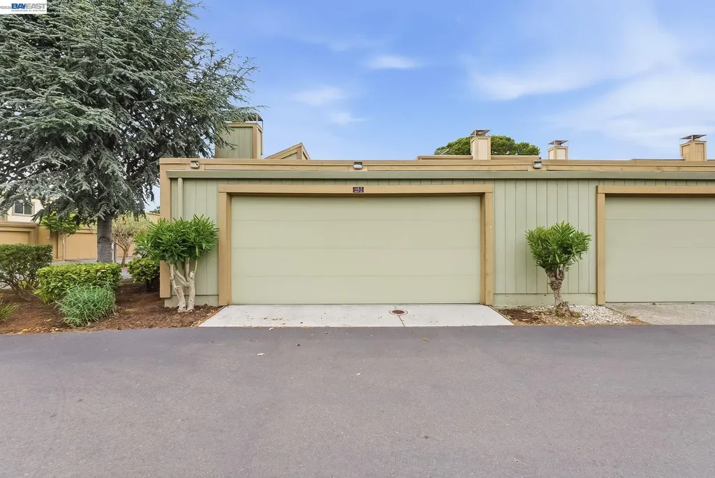 1163 Admiralty Lane Alameda CA 94502
