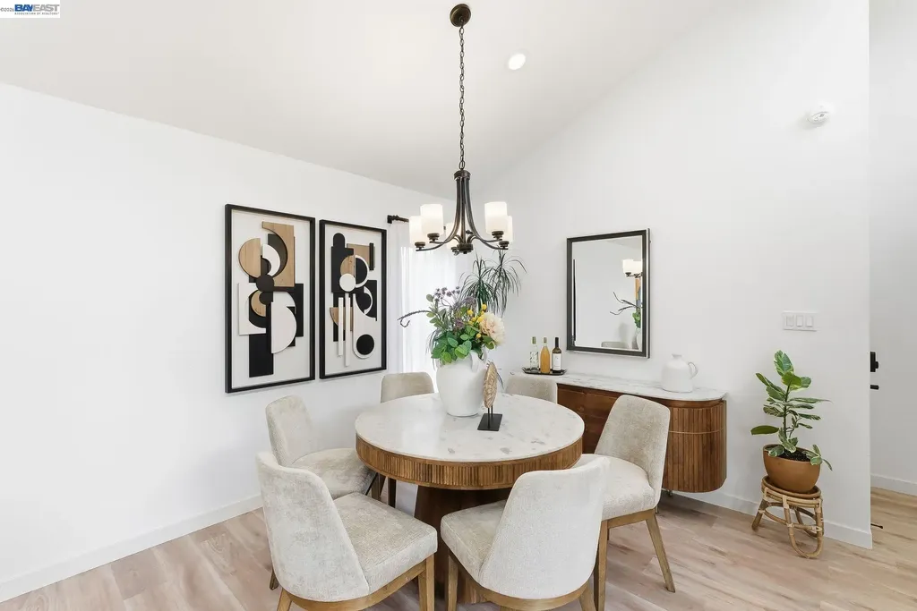 1163 Admiralty Lane Alameda CA 94502