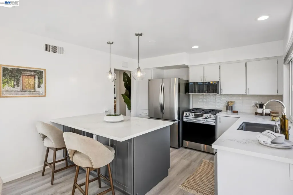 37825 Goldenrod Drive Newark CA 94560