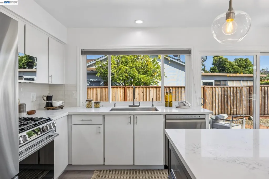 37825 Goldenrod Drive Newark CA 94560