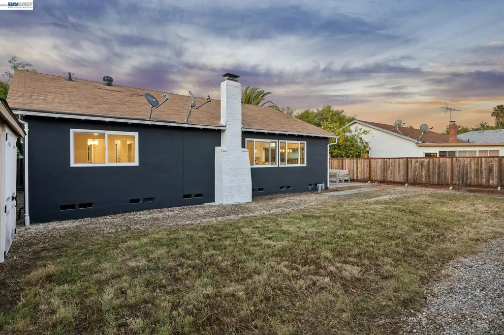 37825 Goldenrod Drive Newark CA 94560