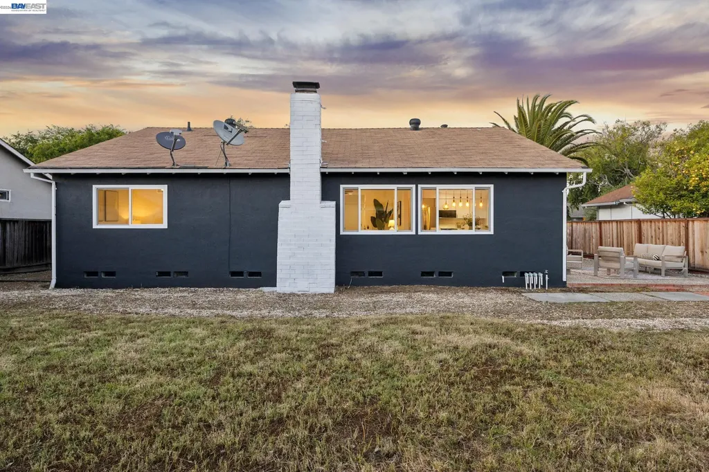 37825 Goldenrod Drive Newark CA 94560