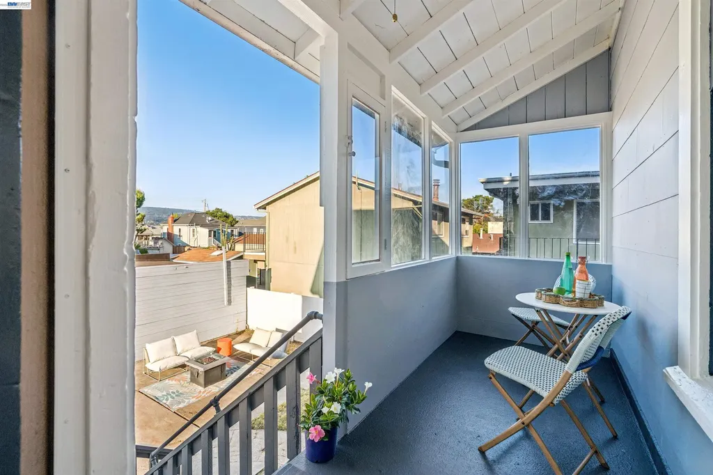 1801 Buena Vista Avenue Alameda CA 94501