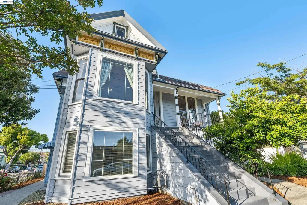 1801 Buena Vista Avenue Alameda CA 94501