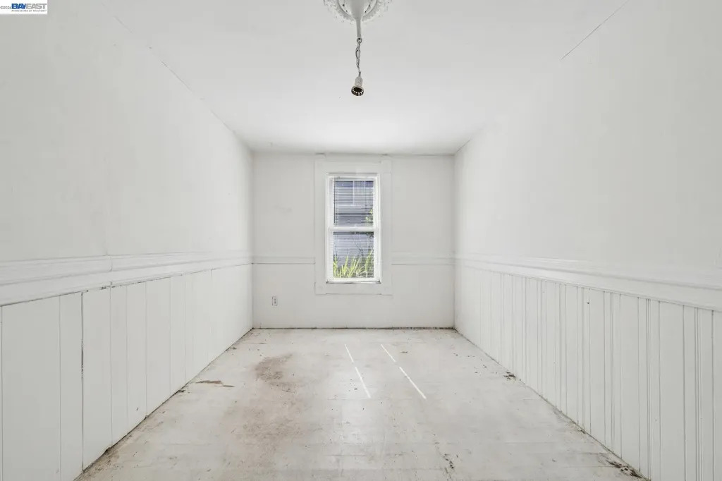 1801 Buena Vista Avenue Alameda CA 94501