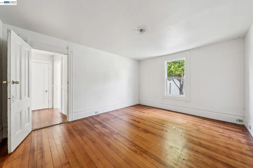 1801 Buena Vista Avenue Alameda CA 94501