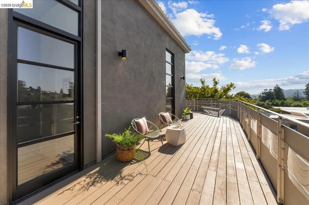 875 Colusa Avenue Berkeley CA 94707