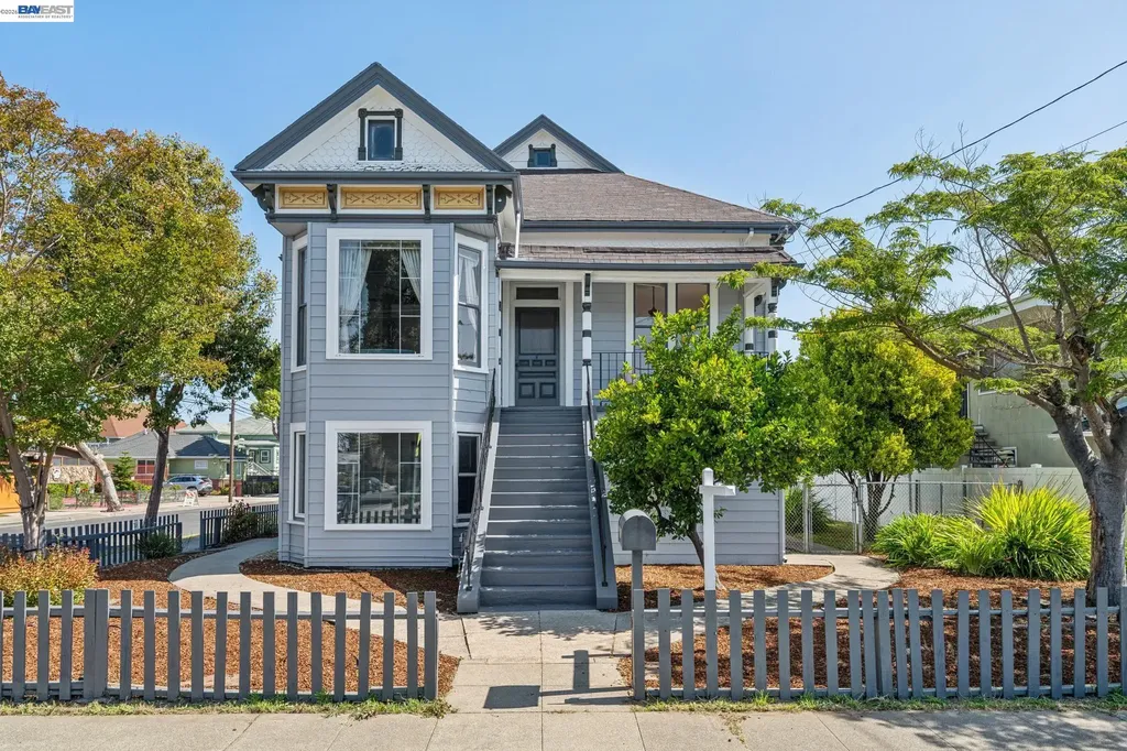 1801 Buena Vista Avenue Alameda CA 94501