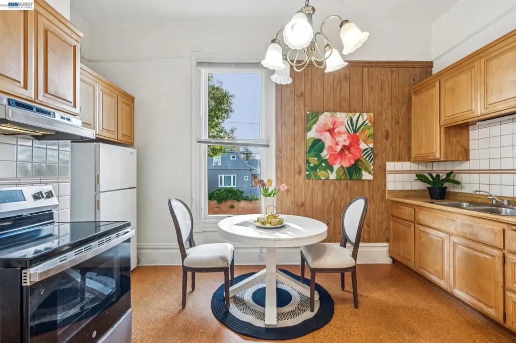 1801 Buena Vista Avenue Alameda CA 94501