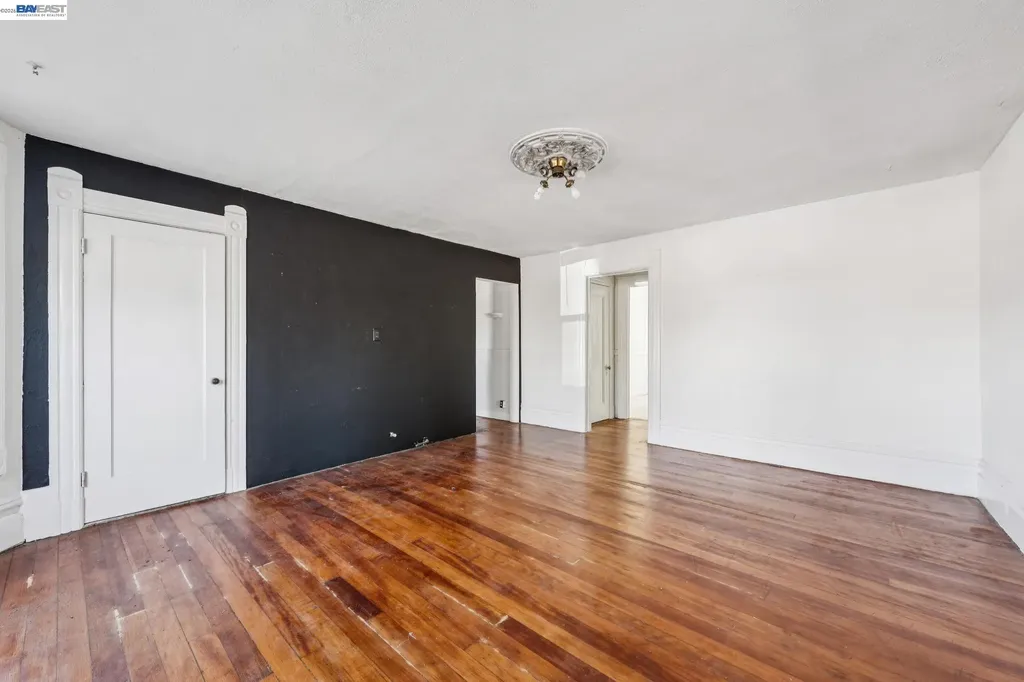 1801 Buena Vista Avenue Alameda CA 94501