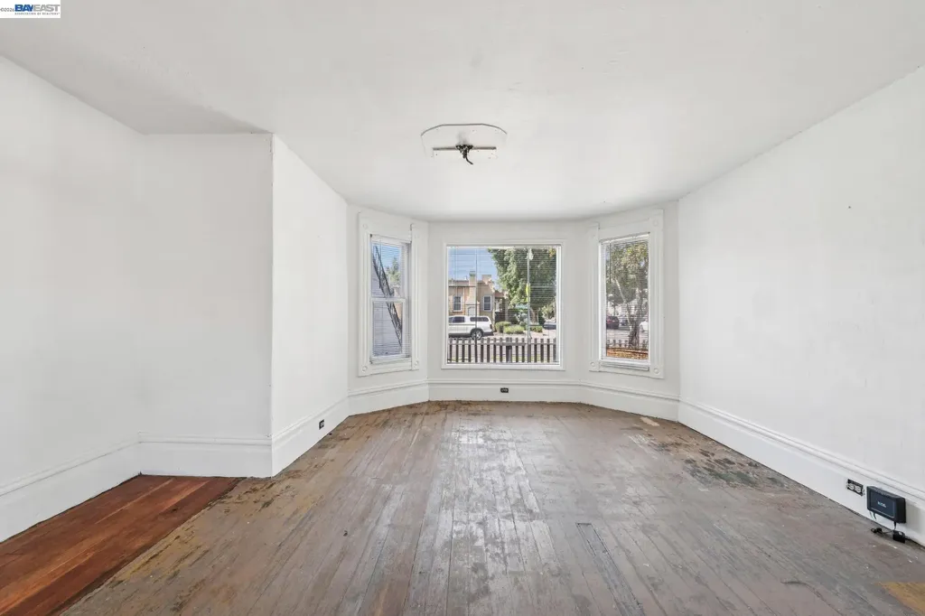 1801 Buena Vista Avenue Alameda CA 94501