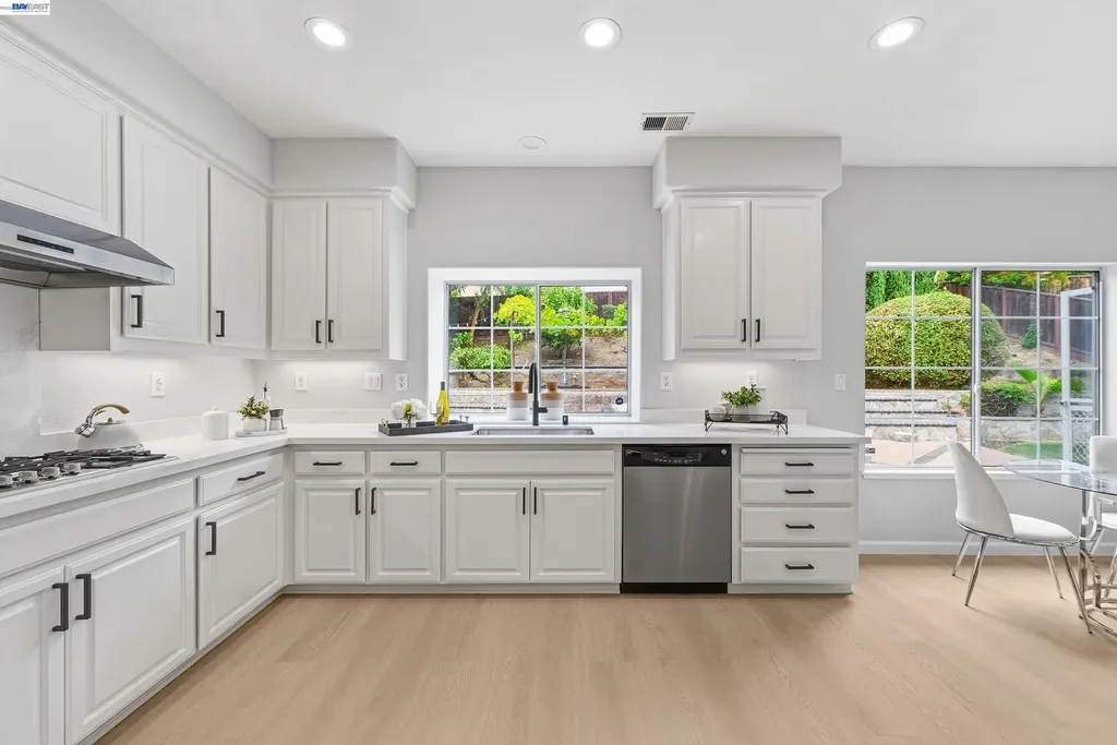 41066 Canyon Heights Drive Fremont CA 94539