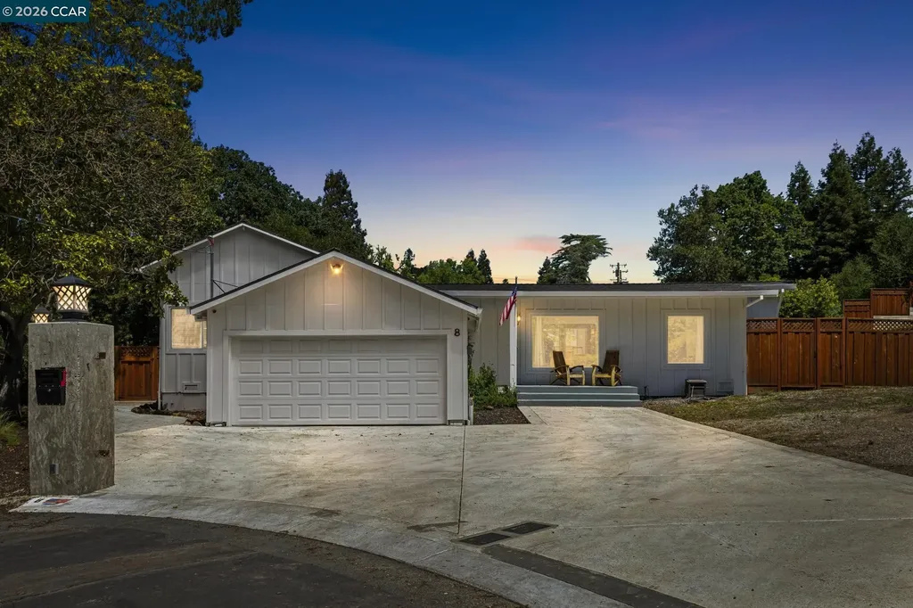 8 Evergreen Court Lafayette CA 94595