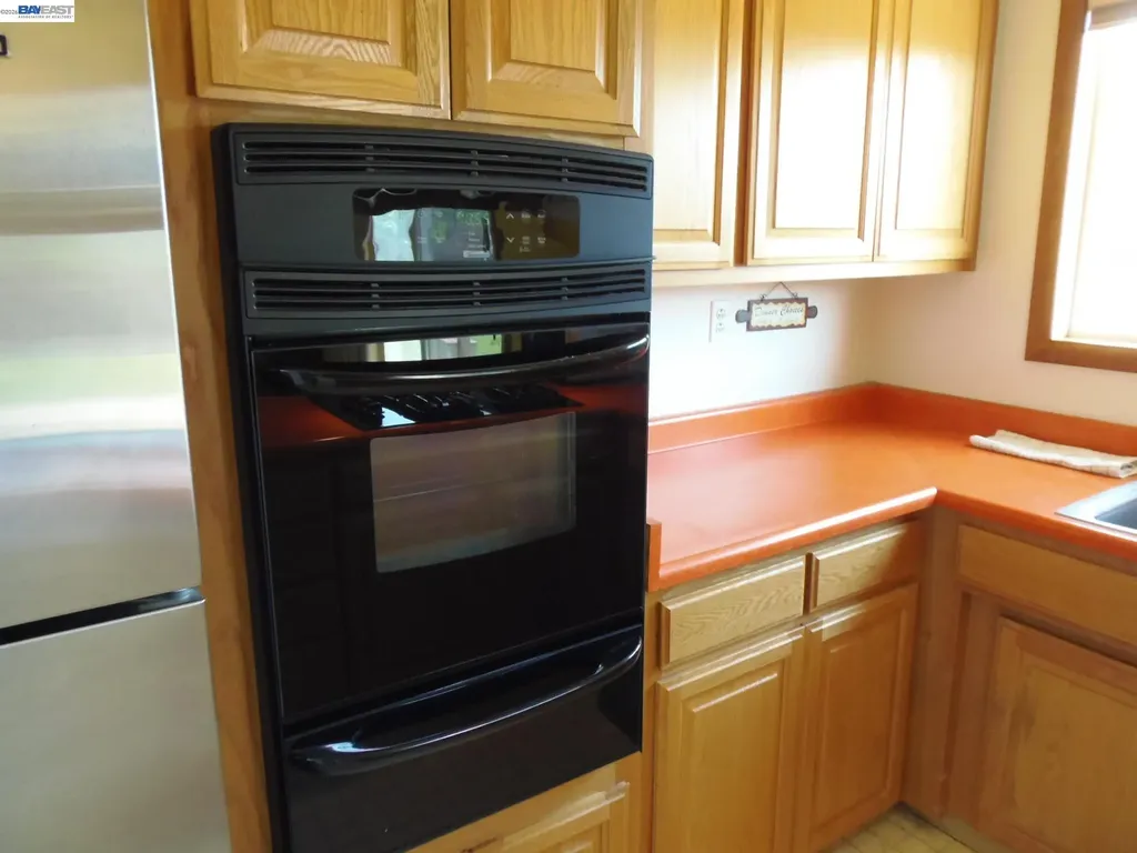 8155 Elgin Lane Dublin CA 94568