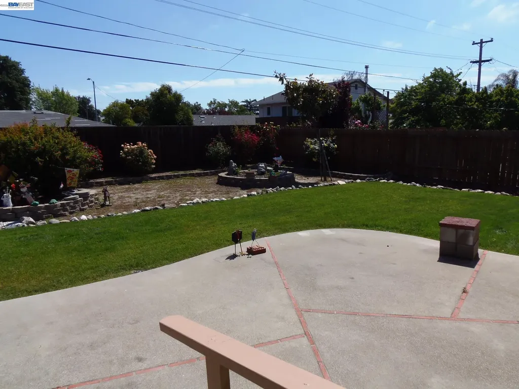 8155 Elgin Lane Dublin CA 94568