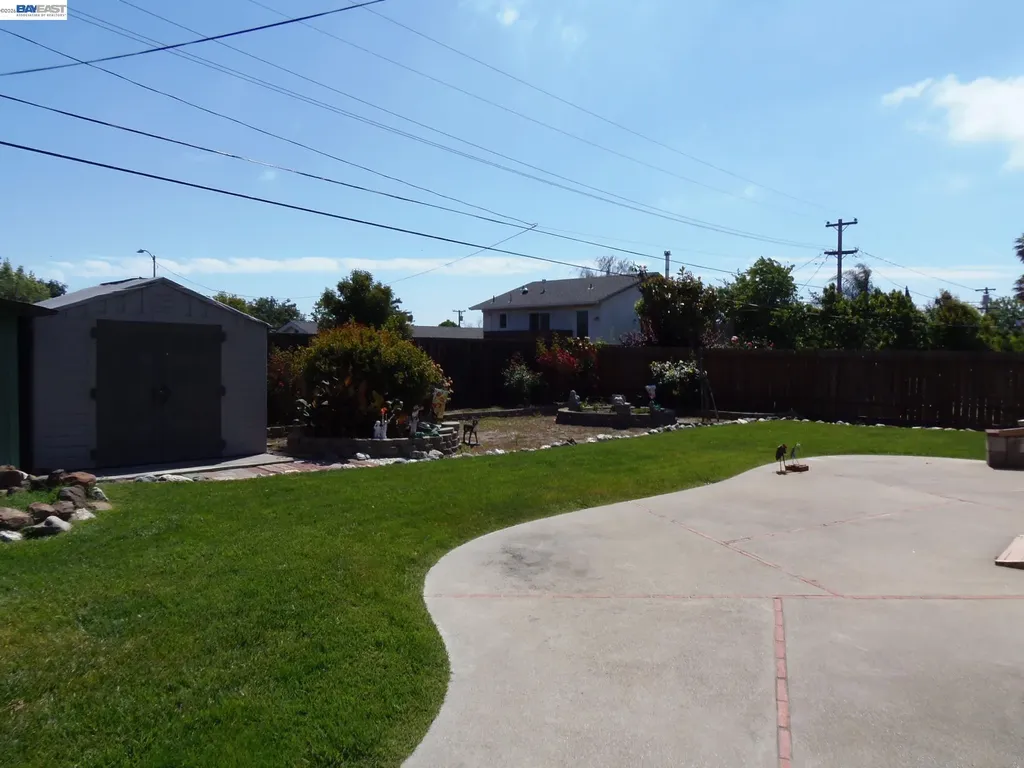 8155 Elgin Lane Dublin CA 94568