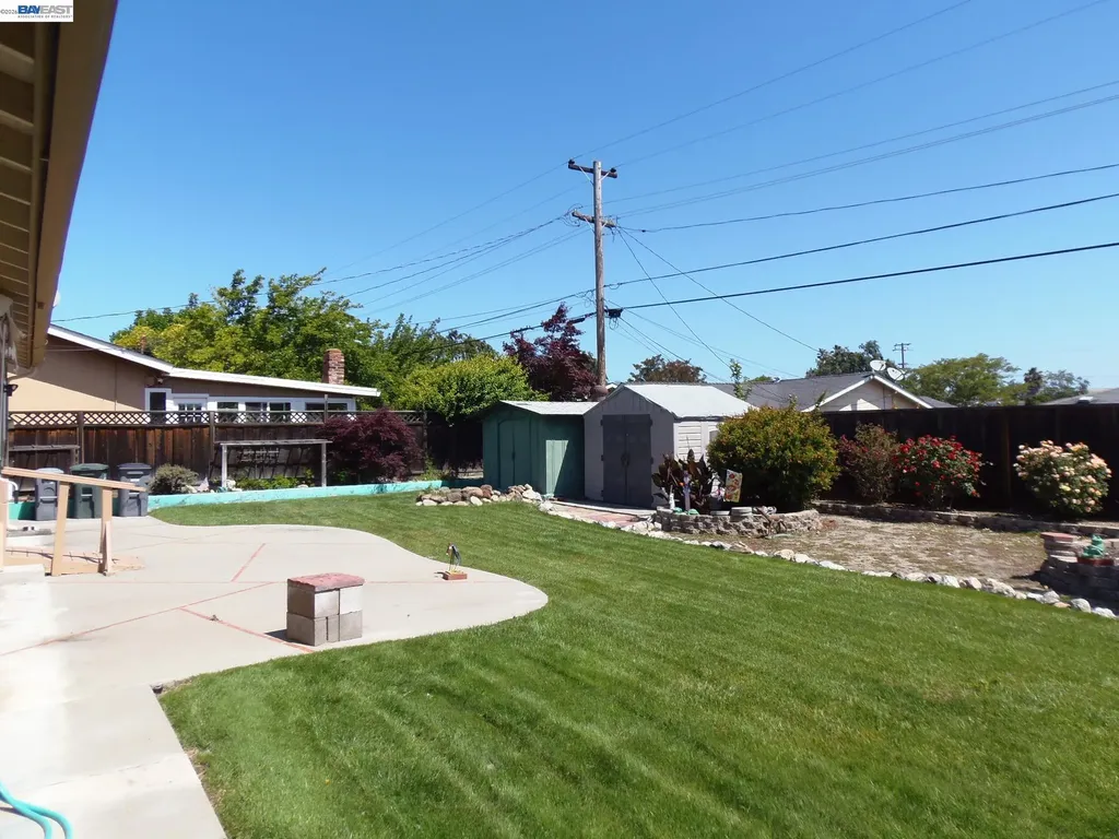 8155 Elgin Lane Dublin CA 94568