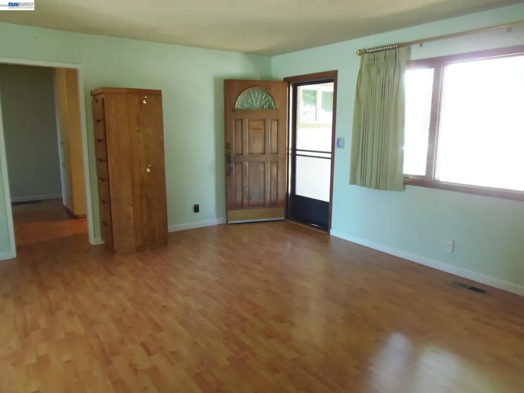 8155 Elgin Lane Dublin CA 94568