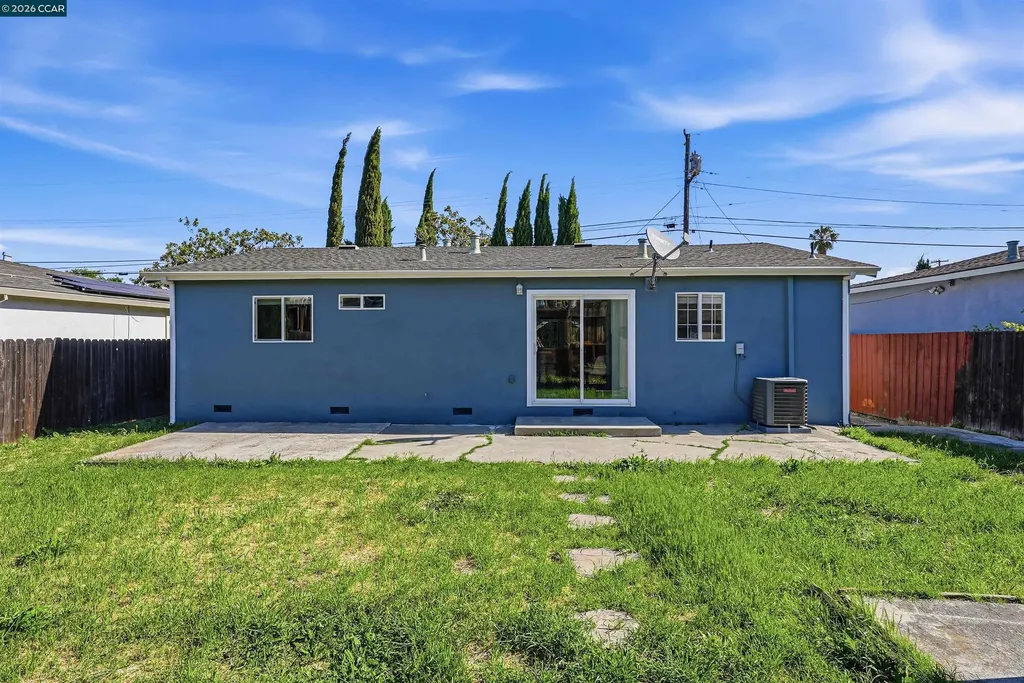 219 Leland Road Pittsburg CA 94565