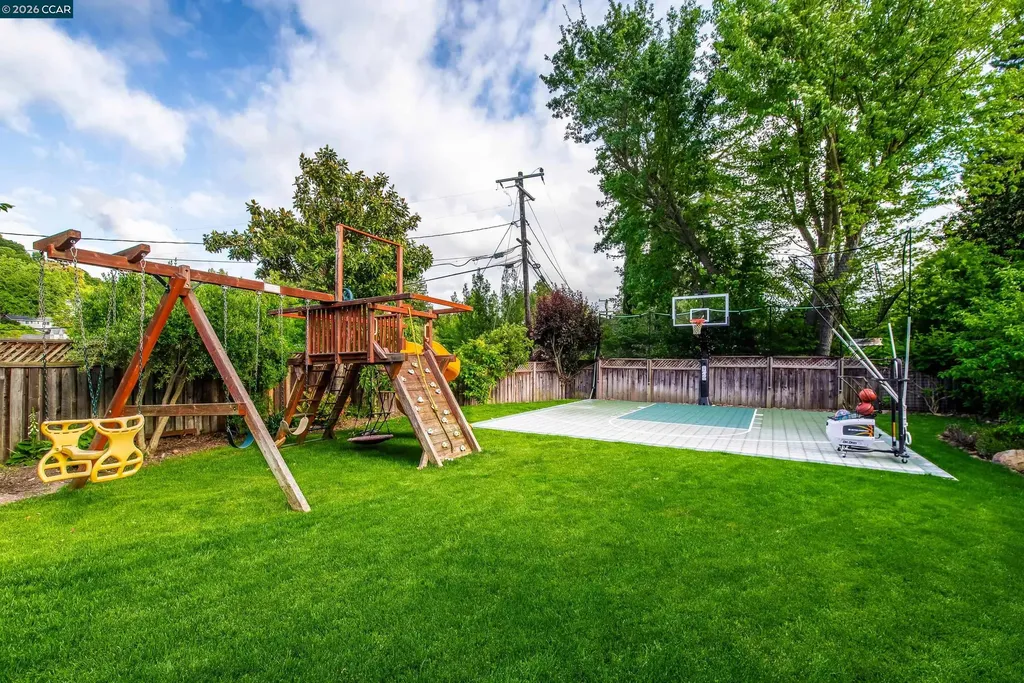 3958 Peardale Drive Lafayette CA 94549