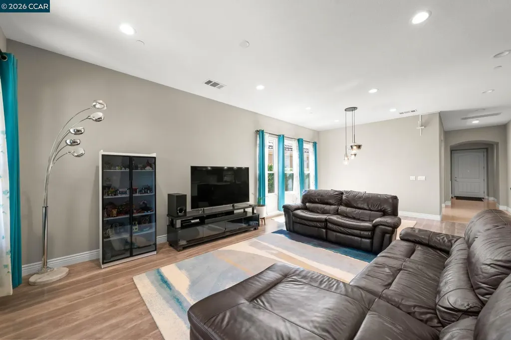 1929 Burgundy Lane Brentwood CA 94513