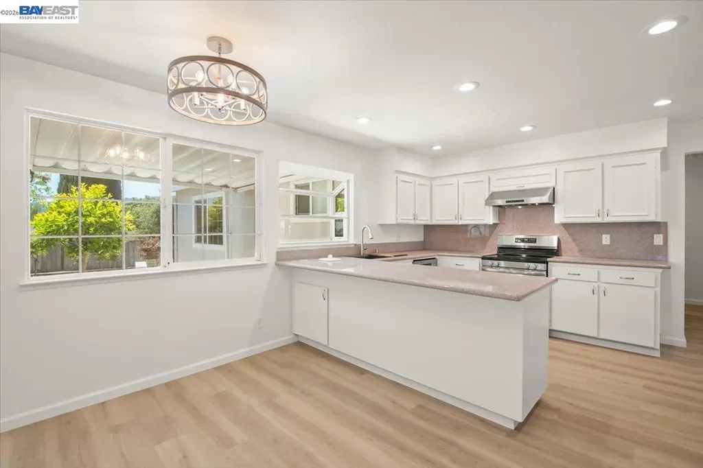 479 Mission Drive Pleasanton CA 94566