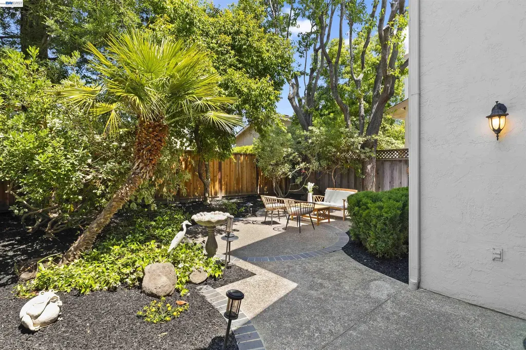 6159 Corte Padre Pleasanton CA 94566