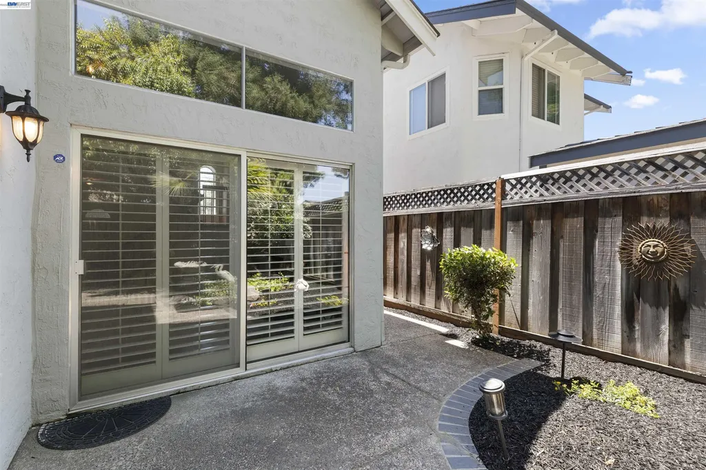 6159 Corte Padre Pleasanton CA 94566