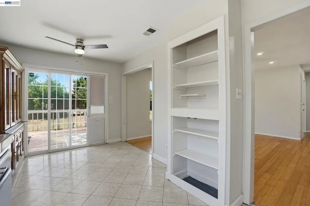 1087 Jensen Drive Pittsburg CA 94565