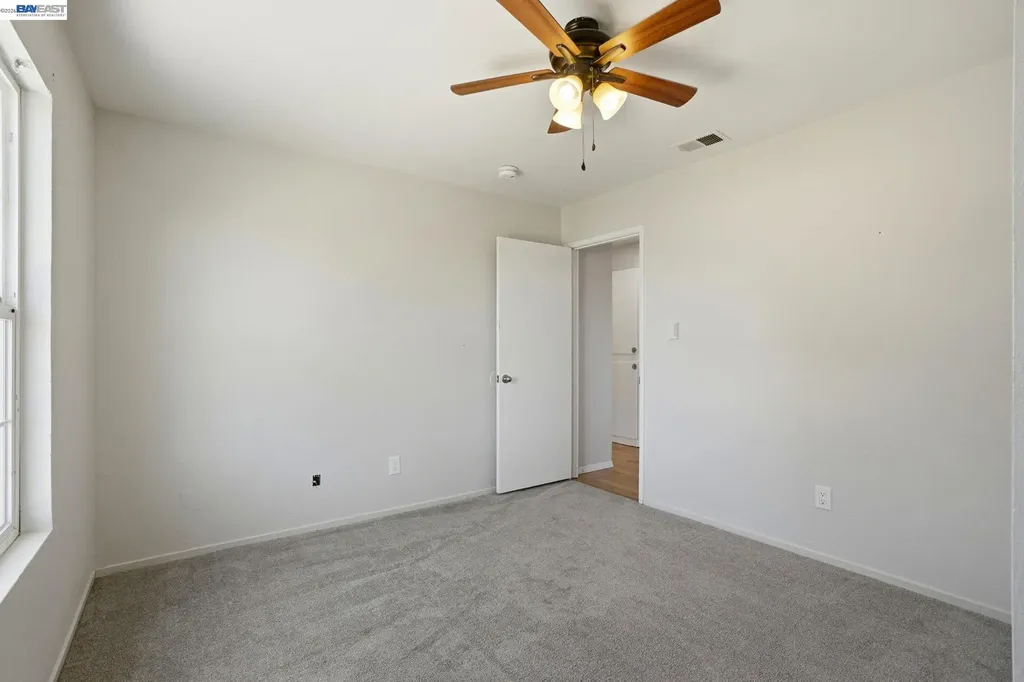 1087 Jensen Drive Pittsburg CA 94565