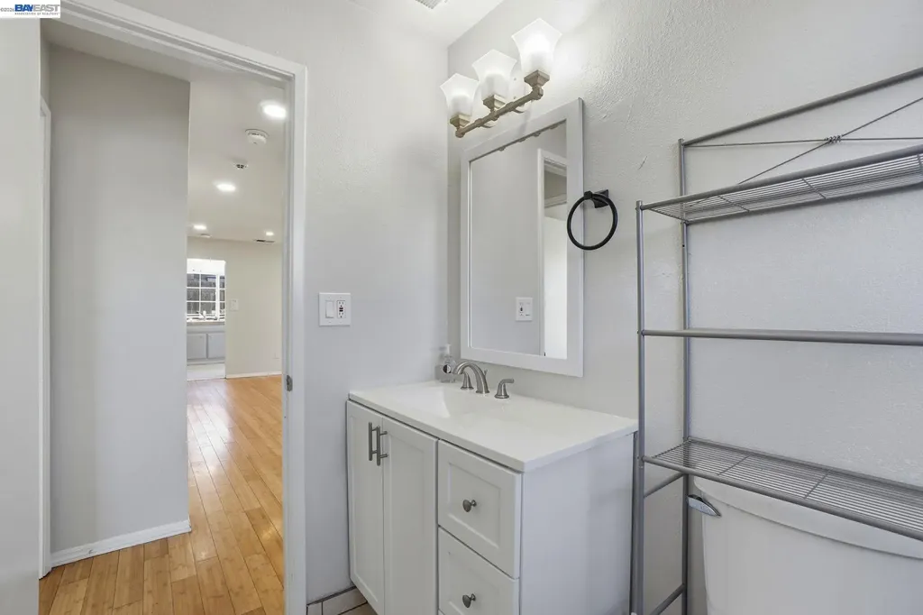 1087 Jensen Drive Pittsburg CA 94565