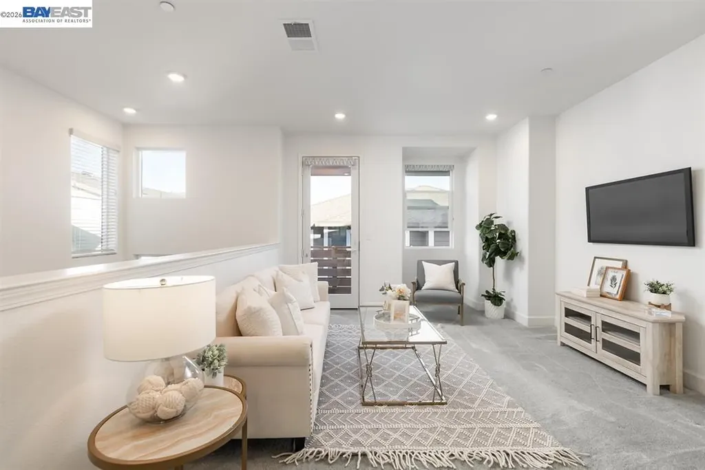 4272 Healdsburg Way Dublin CA 94568