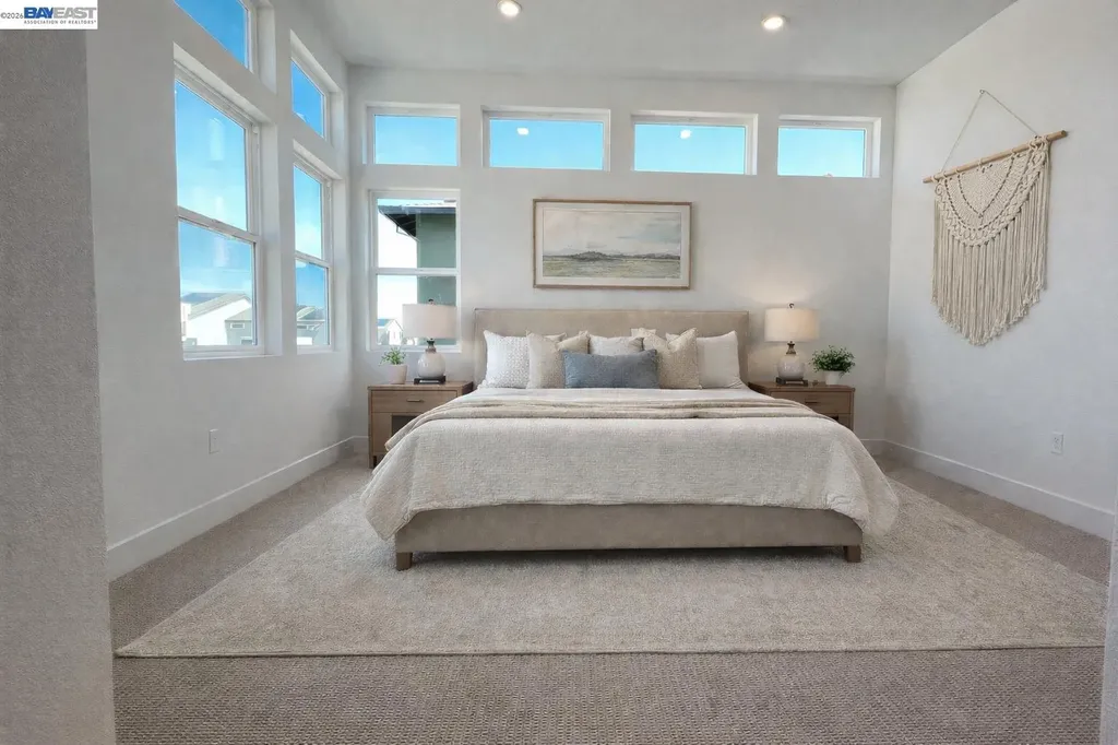 5552 Holly Bay Avenue Dublin CA 94568