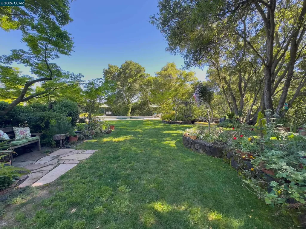 84 Quail Lane Martinez CA 94553
