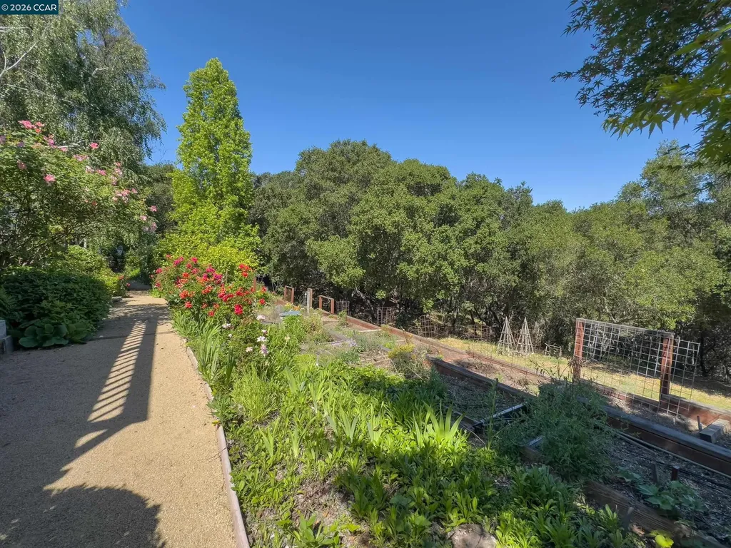 84 Quail Lane Martinez CA 94553