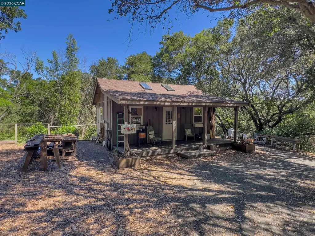 84 Quail Lane Martinez CA 94553