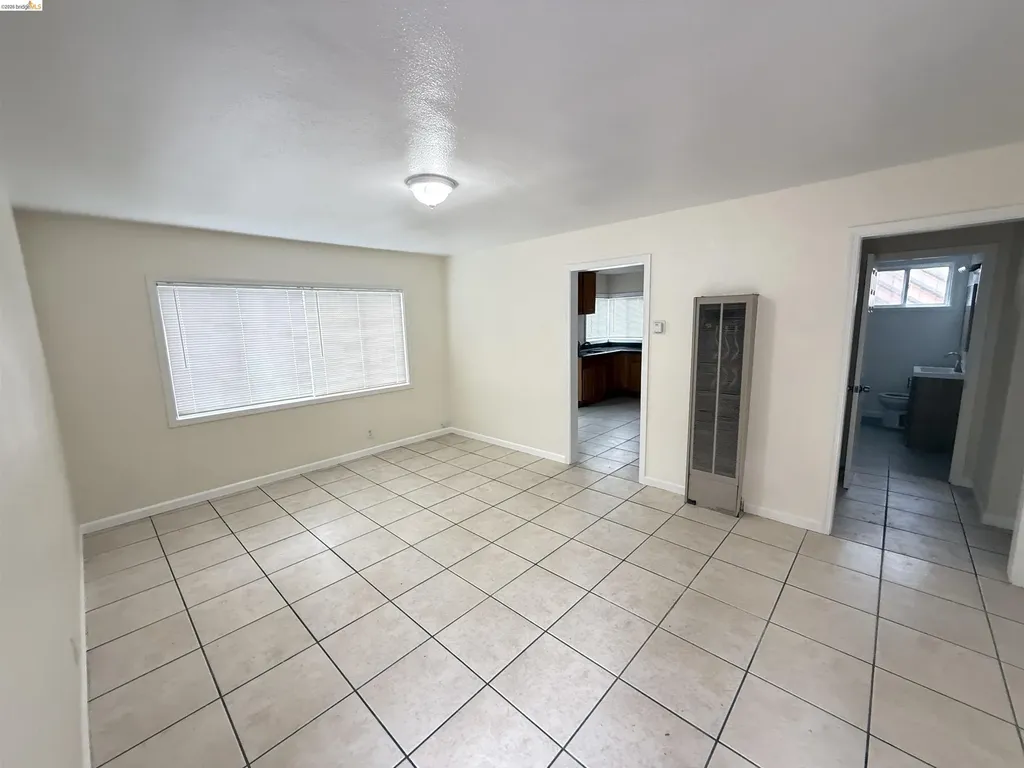 1817 73rd Avenue Oakland CA 94621