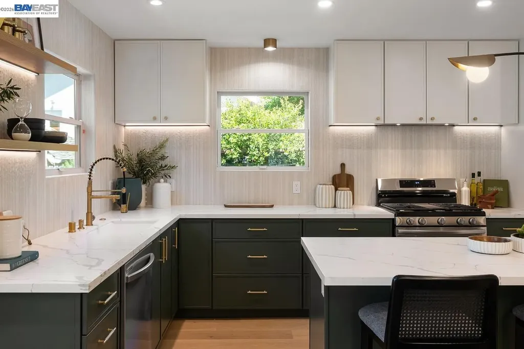 1618 Grand Avenue Piedmont CA 94611