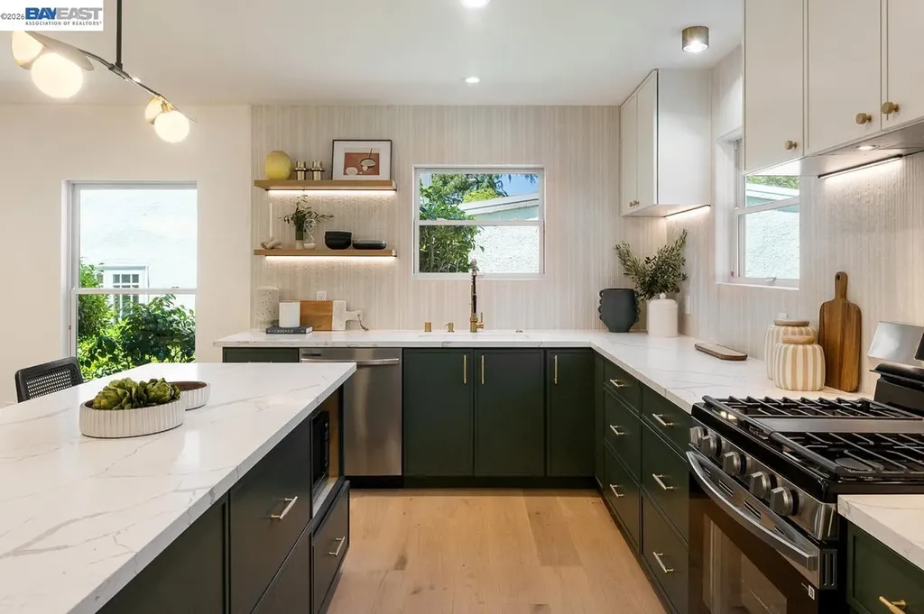 1618 Grand Avenue Piedmont CA 94611