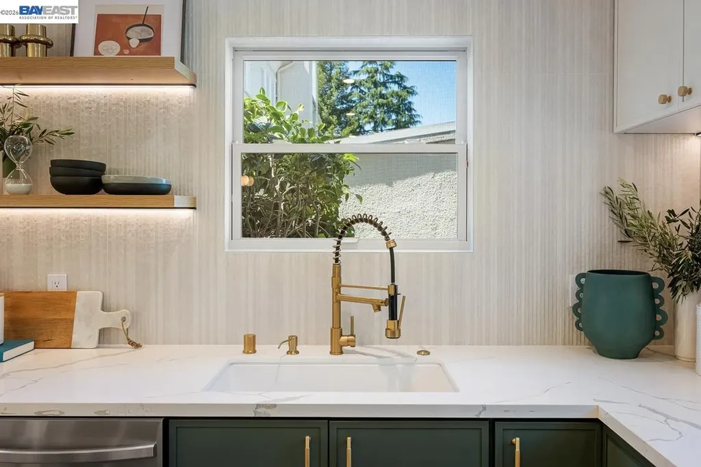 1618 Grand Avenue Piedmont CA 94611