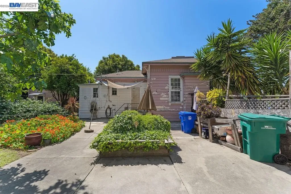 1086 Delano Street San Lorenzo CA 94580